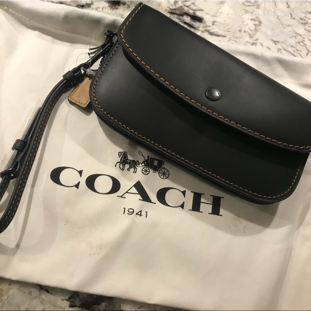 COACH 1941 Black Clutch